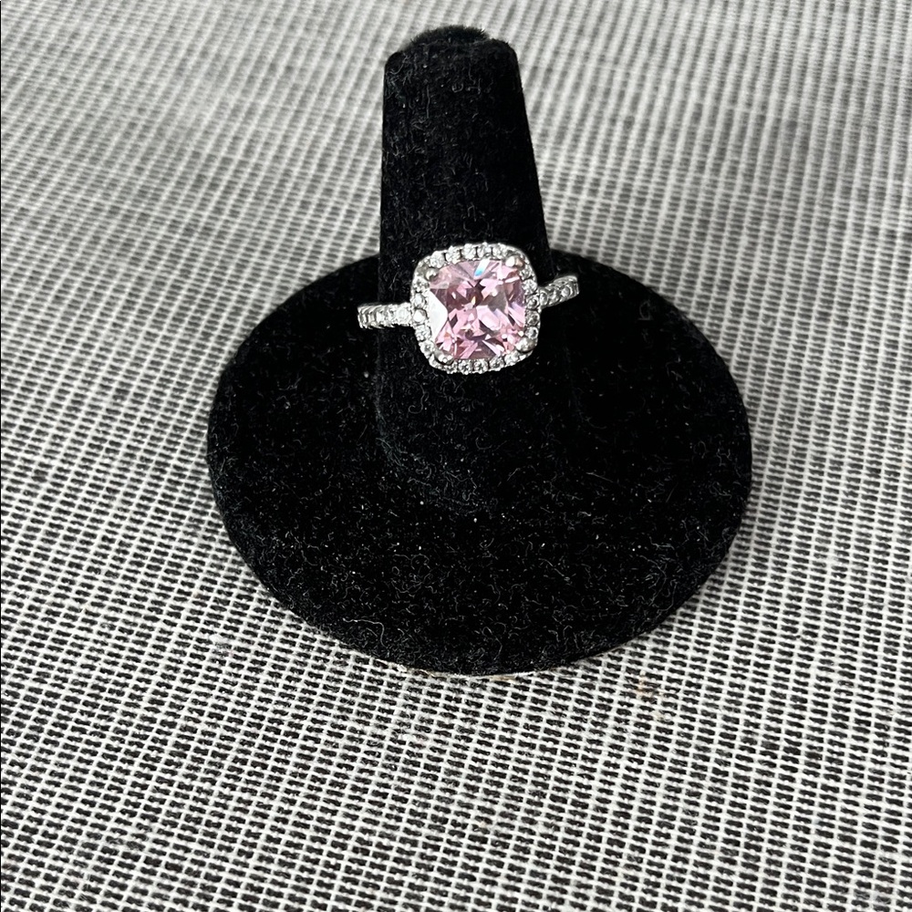 STERLING SILVER RING PINK CZ Size 6 NEVER WORN!